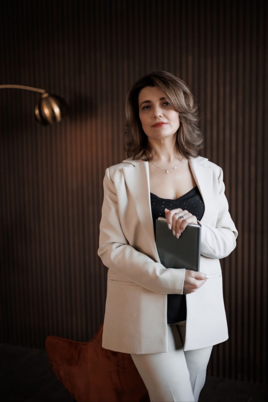 Psychologist Людмила Лозова