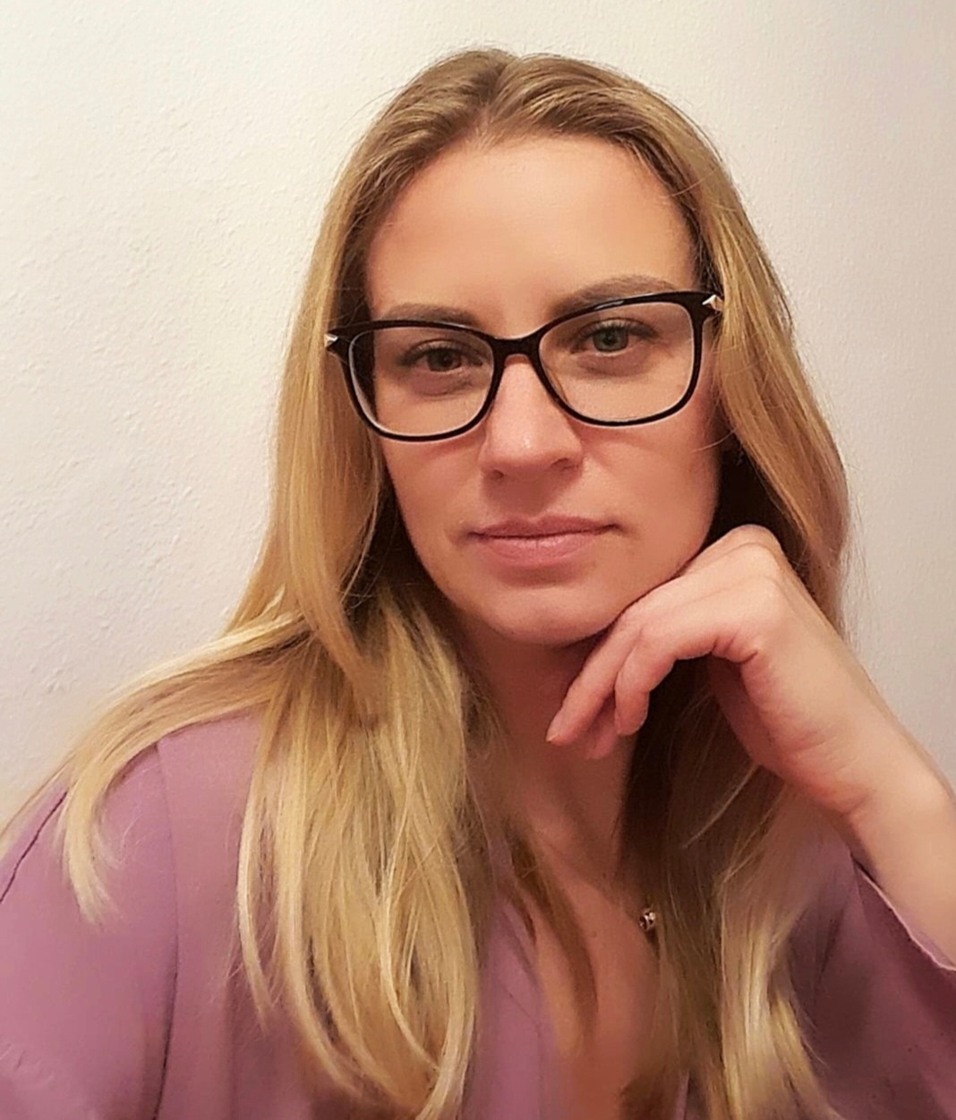 Психолог Вікторія Панченко